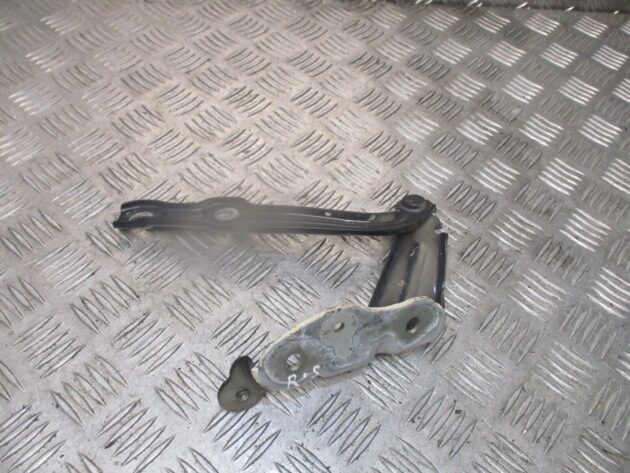 2016 GENUINE SKODA OCTAVIA FRONT RIGHT DRIVER SIDE BONNET HINGE 5E0823302 - Image 3