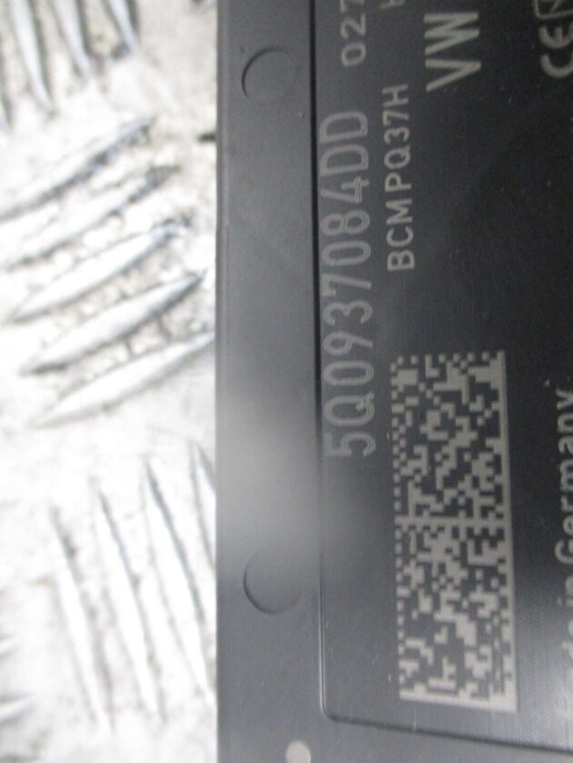2019 GENUINE AUDI A3 8V BCM BODY CONTROL MODULE UNIT 5Q0937084DD - Image 3