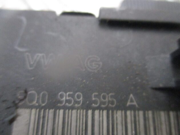 2016 GENUINE VW GOLF MK7 REAR RIGHT DRIVER SIDE DOOR CONTROL MODULE 5Q0959595A - Image 3