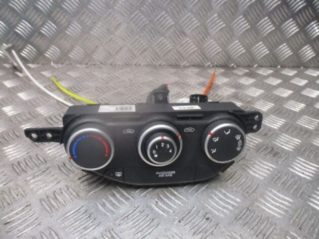 2012 GENUINE KIA PICANTO AC HEATER CLIMATE CONTROL SWITCH PANEL 97250-1Y300 - Image 2