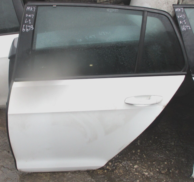 2017 GENUINE VW GOLF MK7 REAR LEFT PASSENGER SIDE BARE SHELL DOOR NSR