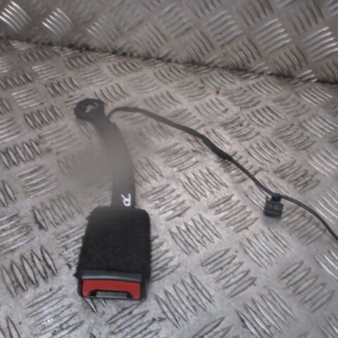2019 GENUINE AUDI A3 8V FRONT RIGHT DRIVER SIDE SEAT BUCKLE STALK 8V0857756B