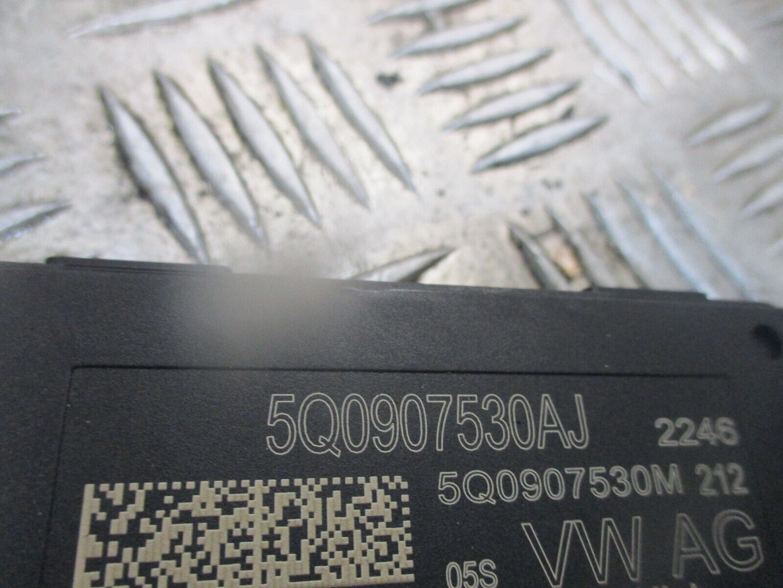 2016 GENUINE AUDI A3 8V SALOON GATEWAY CONTROL MODULE UNIT 5Q0907530AJ - Image 2