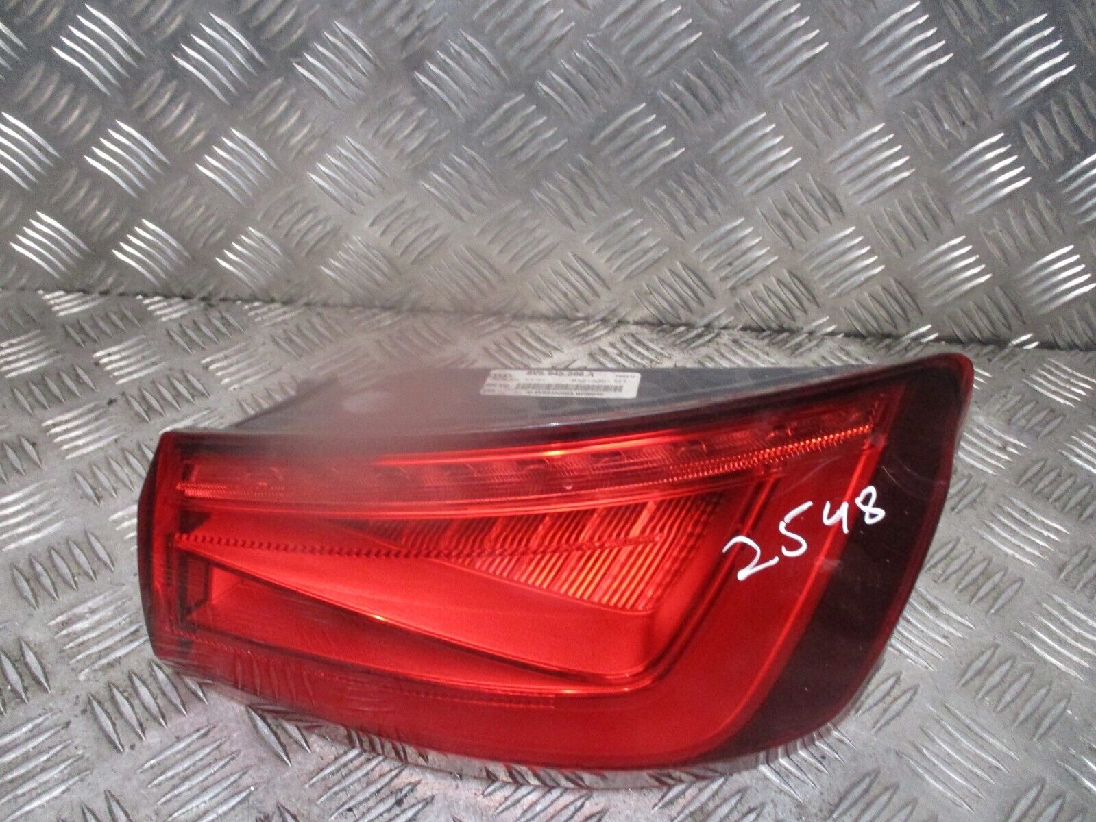 2016 AUDI A3 8V SALOON REAR RIGHT DRIVER SIDE BODY TAILLIGHT LAMP 8V5945096A OEM - Image 2