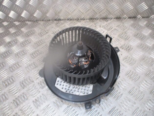 2019 GENUINE AUDI A3 8V  HEATER BLOWER MOTOR FAN 5Q0907521C - Image 2