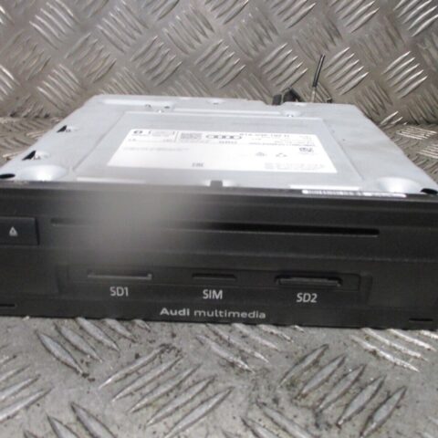 2016 GENUINE AUDI A3 8V RADIO STEREO CD SD SAT NAV HEAD UNIT 81A035192D