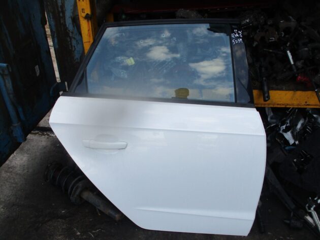 2015 GENUINE AUDI A3 REAR RIGHT DRIVER SIDE BARE SHELL DOOR OSR - Image 3