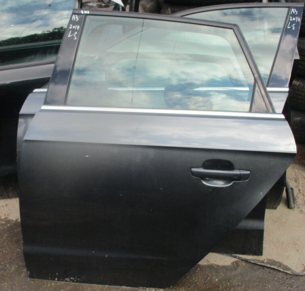 2014 GENUINE AUDI A3 8V HATCHBACK REAR LEFT PASSENGER SIDE BARE SHELL DOOR