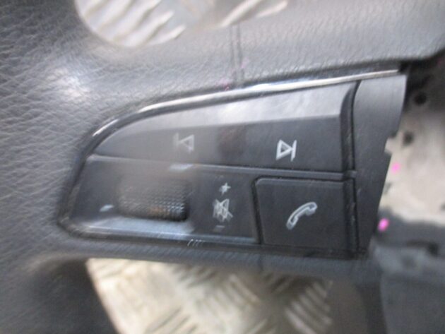 2015 GENUINE SEAT LEON DRIVERS SIDE MULTI FUNCTION STEERING WHEEL 5F0419091A - Image 4