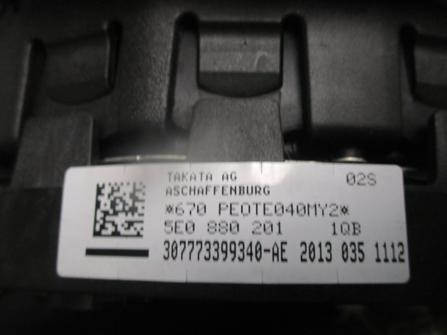 2013 GENUINE SKODA RAPID DRIVERS STEERING WHEEL BAG 5E0880201 - Image 2
