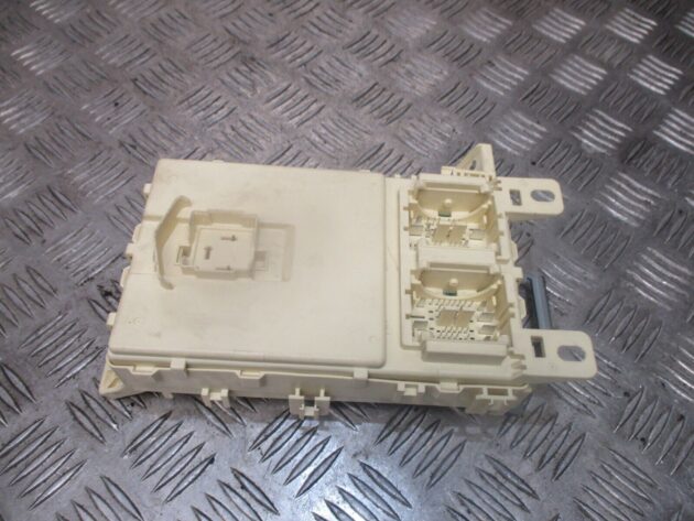 2014 GENUINE HYUNDAI I10 BCM BODY CONTROL FUSE BOX 91952-B9110 - Image 3