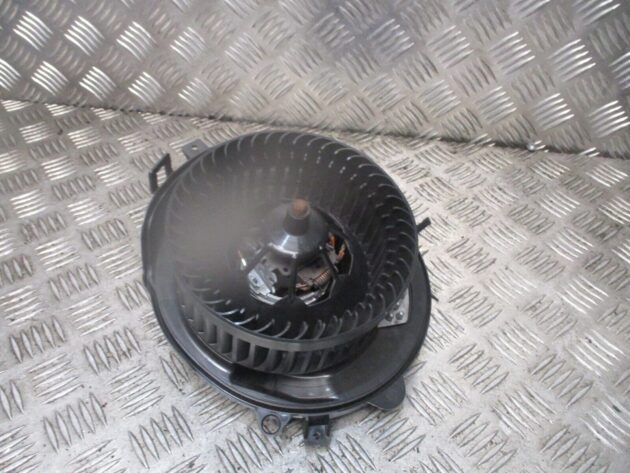 2016 GENUINE AUDI A3 8V HEATER BLOWER FAN MOTOR 5Q0907521C