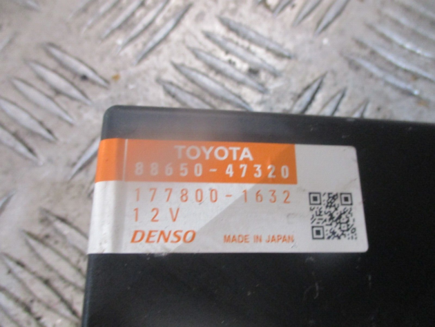 2012 GENUINE TOYOTA PRIUS TEMPERATURE CONTROL MODULE ECU 88650-47320 - Image 2
