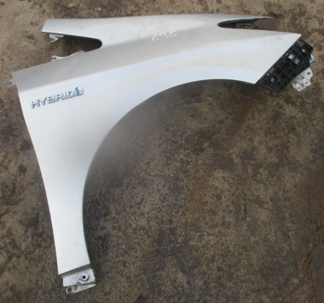 2012 GENUINE TOYOTA PRIUS FRONT RIGHT DRIVER SIDE WING FENDER