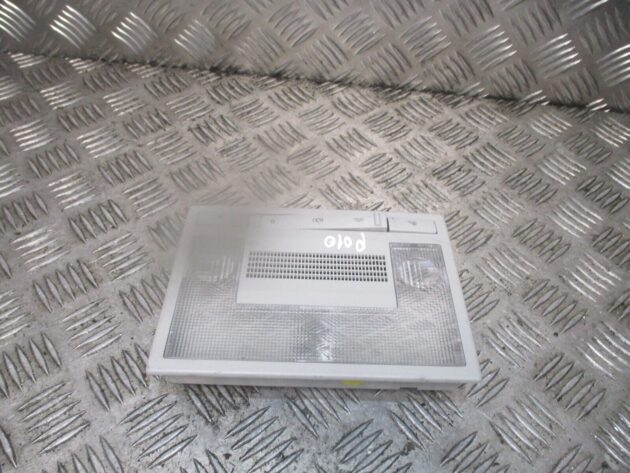 2012 GENUINE VW POLO 6R FRONT INTERIOR ROOF READING LIGHT LAMP 6Q0947105H - Image 2