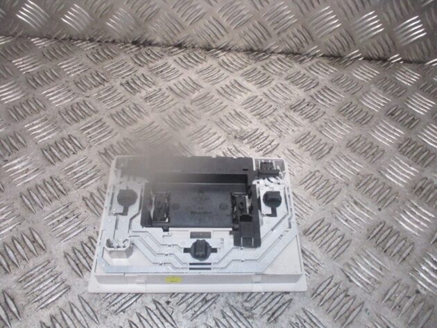 2012 GENUINE VW POLO 6R FRONT INTERIOR ROOF READING LIGHT LAMP 6Q0947105H - Image 3