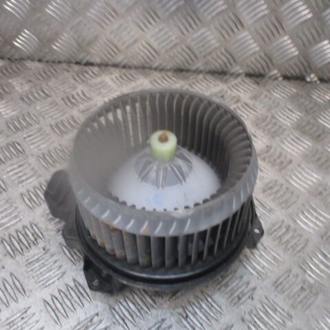 2014 GENUINE TOYOTA AURIS HEATER BLOWER MOTOR
