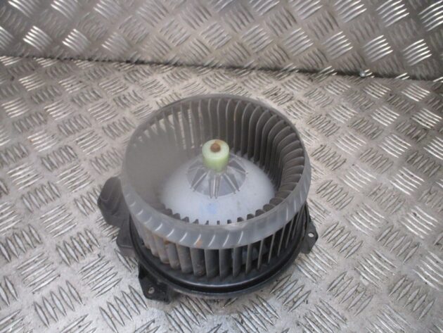2014 GENUINE TOYOTA AURIS HEATER BLOWER MOTOR - Image 2