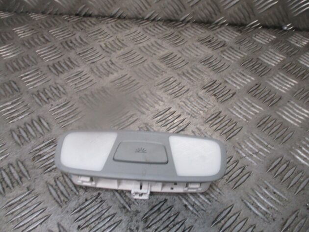 2014 GENUINE AUDI A3 8V REAR INTERIOR ROOF COURTESY READING LIGHT 8V0947111