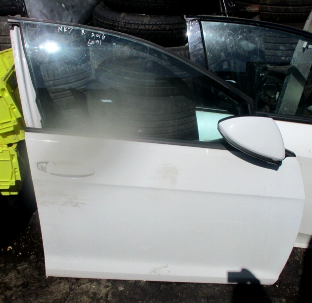 2017 GENUINE VW GOLF MK7 FRONT RIGHT DRIVER SIDE BARE SHELL DOOR OSF