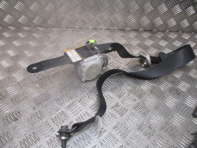 2017 GENUINE HONDA JAZZ FRONT RIGHT DRIVER SIDE SEAT BELT TK-AH3-EJ736