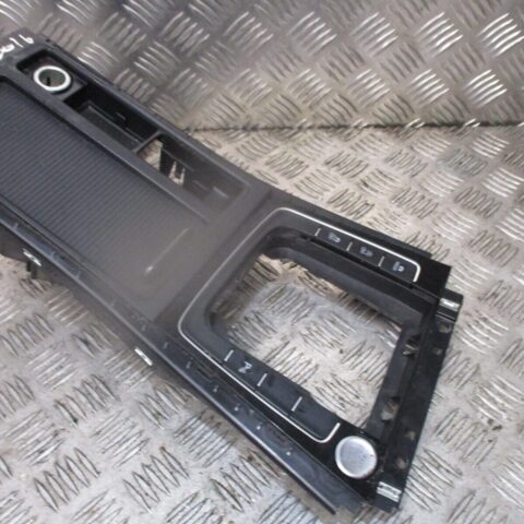 2014 VW GOLF MK7 GTD CENTRE CONSOLE CUP HOLDER & START STOP SWITCH 5G2864063AM