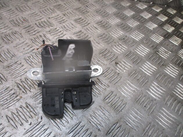 2014 GENUINE VW GOLF MK7 REAR TAILGATE BOOTLID LOOK MECHANISM 5Q0955547A