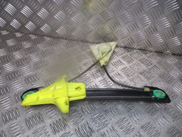 2012 GENUINE VW POLO REAR LEFT PASSENGER SIDE DOOR WINDOW REGULATOR - Image 3