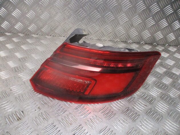2016 AUDI A3 8V HATCHBACK REAR RIGHT DRIVER SIDE TAILLIGHT LAMP 8V4945092
