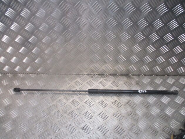 2016 GENUINE AUDI A3 8V FRONT BONNET STRUT 8V0823359 - Image 3