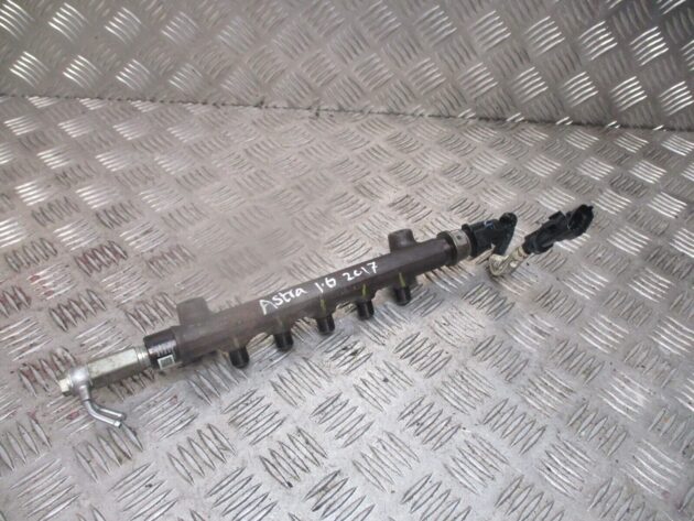 2017 GENUINE VAUXHALL ASTRA 1.6 CDTI FUEL INJECTOR RAIL 55490702 - Image 3