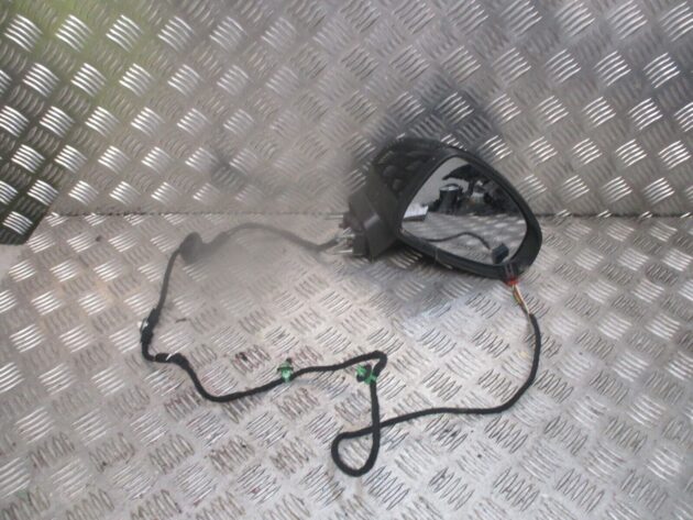 2016 GENUINE AUDI A1 FRONT RIGHT DRIVER SIDE WING MIRROR OSF - Image 3