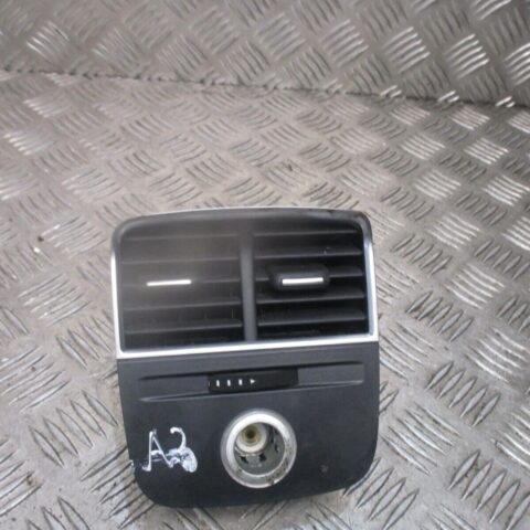 2016 GENUINE AUDI A3 8V  REAR CENTRE CONSOLE AIRVENTS 8V0819203A