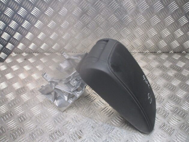 2016 GENUINE AUDI A3 8V FRONT ARM REST 8V0864283 - Image 2