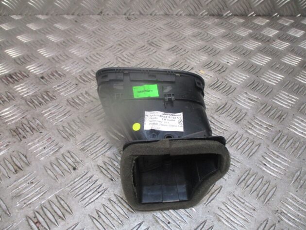 2012 GENUINE VW GOLF MK6 FRONT LEFT PASSENGER SIDE AIRVENT 5K0819703K - Image 3