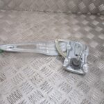 2007 GENUINE TOYOTA YARIS FRONT LEFT PASSENGER SIDE WINDOW REGULATER