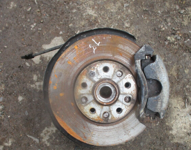 2019 AUDI Q2 2.0 TDI FRONT RIGHT DRIVER SIDE WHEEL HUB SEPARATE CALLIPER