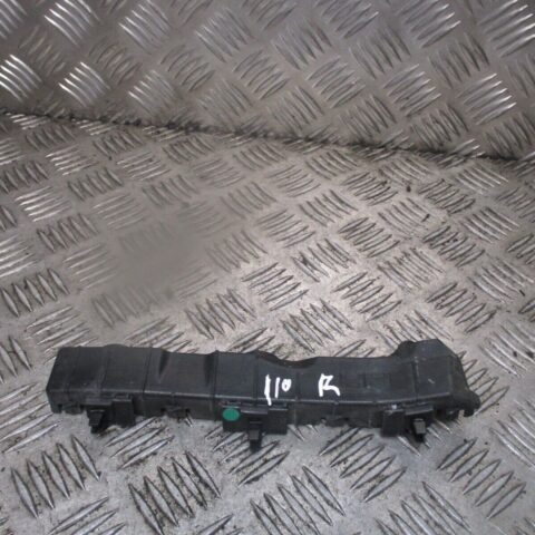 2014 GENUINE HYUNDAI I10 REAR RIGHT DRIVER SIDE MOUNTING BRACKET 86616B9000
