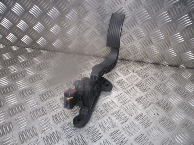 2014 GENUINE HYUNDAI I10 ACCELERATOR THROTTLE PEDAL 32700XXXXX - Image 2