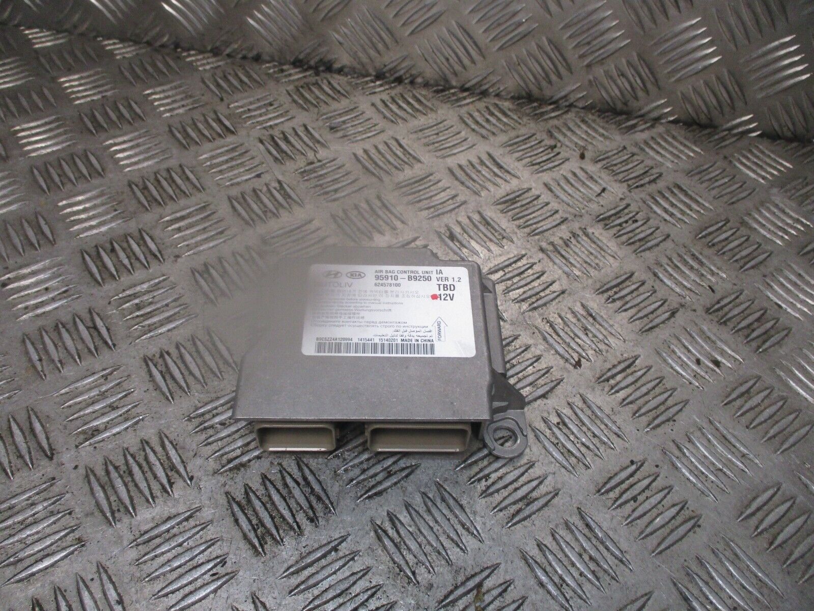 2014 GENUINE HYUNDAI I10 SRS ECU BAG CONTROL MODULE UNIT 95910B9250 - Image 2