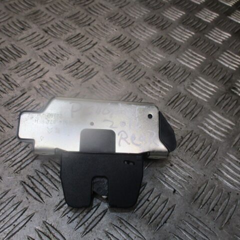 2016 GENUINE PEUGEOT 208 REAR TAILGATE BOOTLID LOCK MECHANISM