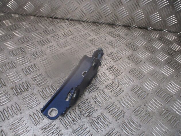 2014 GENUINE AUDI A3 8V FRONT LEFT PASSENGESIDE BONNET HINGE 8V0823301 - Image 2