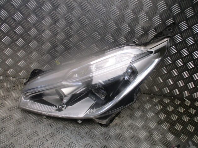2016 GENUINE PEUGEOT 208 FRONT LEFT PASSENGER SIDE HEADLIGHT LAMP 9810601980 - Image 2