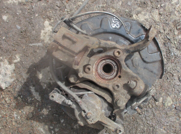 2019 AUDI Q2 2.0 TDI FRONT RIGHT DRIVER SIDE WHEEL HUB SEPARATE CALLIPER - Image 2