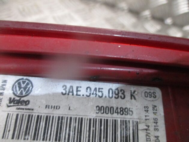 2014 GENUINE VW PASSAT B7 REAR LEFT PASSENGER SIDE TAILLIGHT LAMP 3AE945093K - Image 3