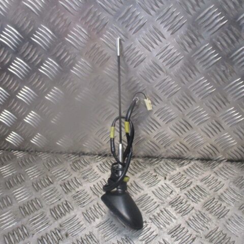 2014 GENUINE HYUNDAI I10 REAR ANTENNA AERIAL ROOF