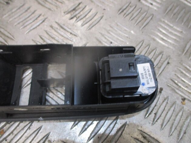 2012 GENUINE VW GOLF MK6 MIRROR ADJUSTER SWITCH 1K0959565J - Image 3