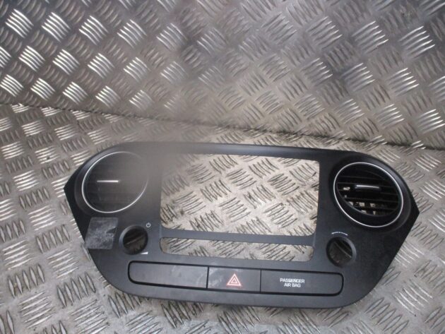 2014 GENUINE HYUNDAI I10 FRONT CENTRE DASHBOARD HEATER AC AIRVENTS 84740B4900