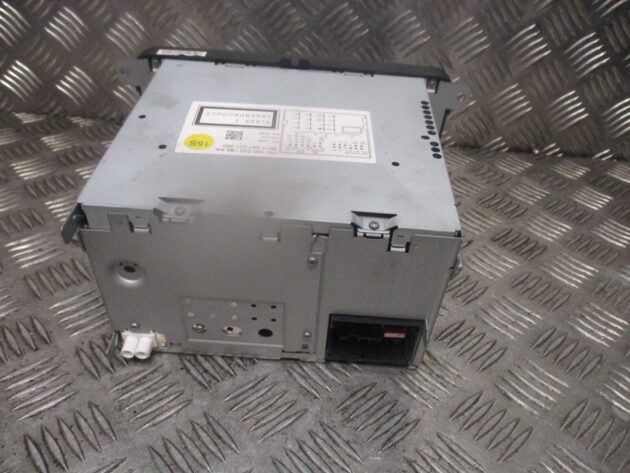 2012 GENUINE VW MK6 RADIO STEREO CD PLAYER HEAD UNIT 1K0035186AA - Image 4