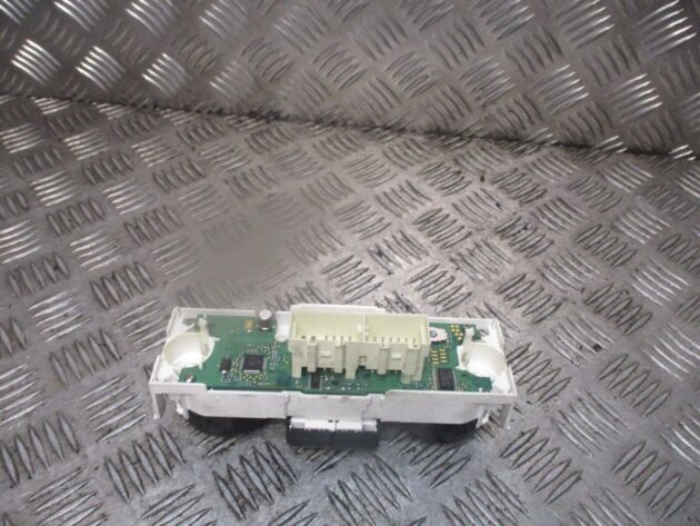 2012 GENUINE VW POLO 6R AC HEATER CLIMATE CONTROL SWITCH PANEL 6R0820045N - Image 3